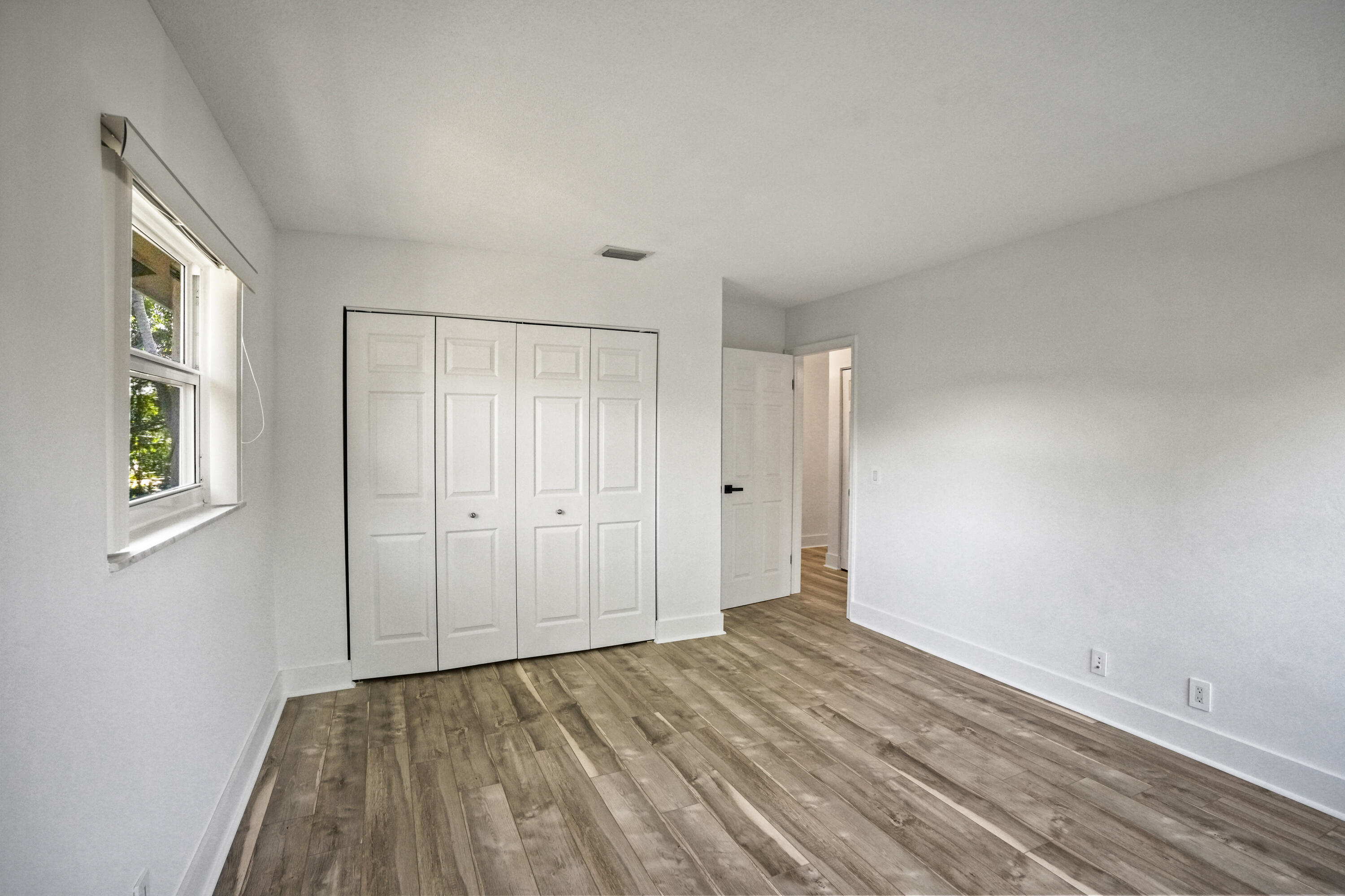 Hollywood Center Amd - Residential