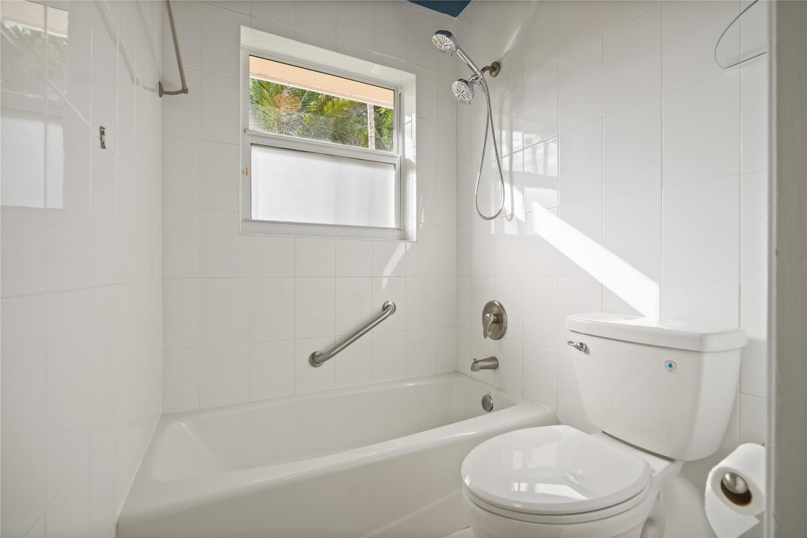 Hollywood Center Amd - Residential