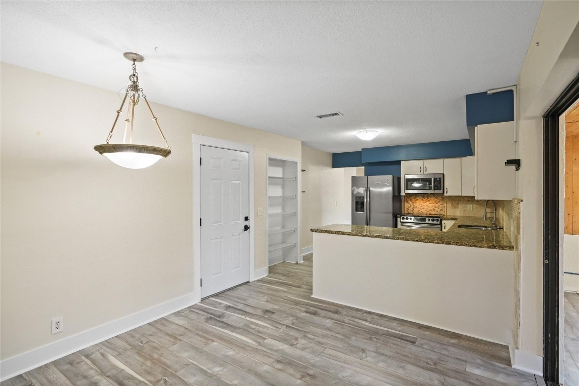 Hollywood Center Amd - Residential