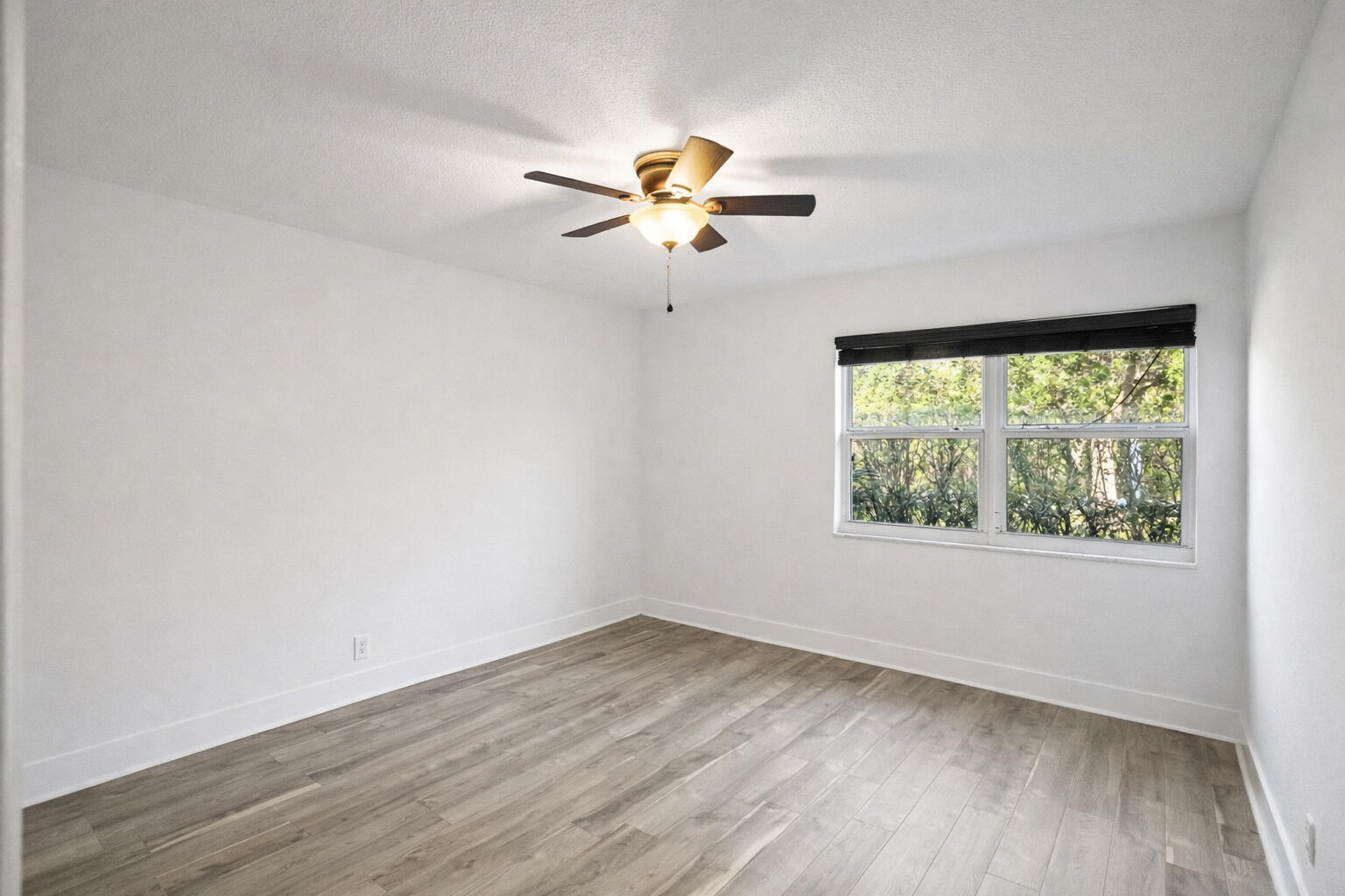 Hollywood Center Amd - Residential