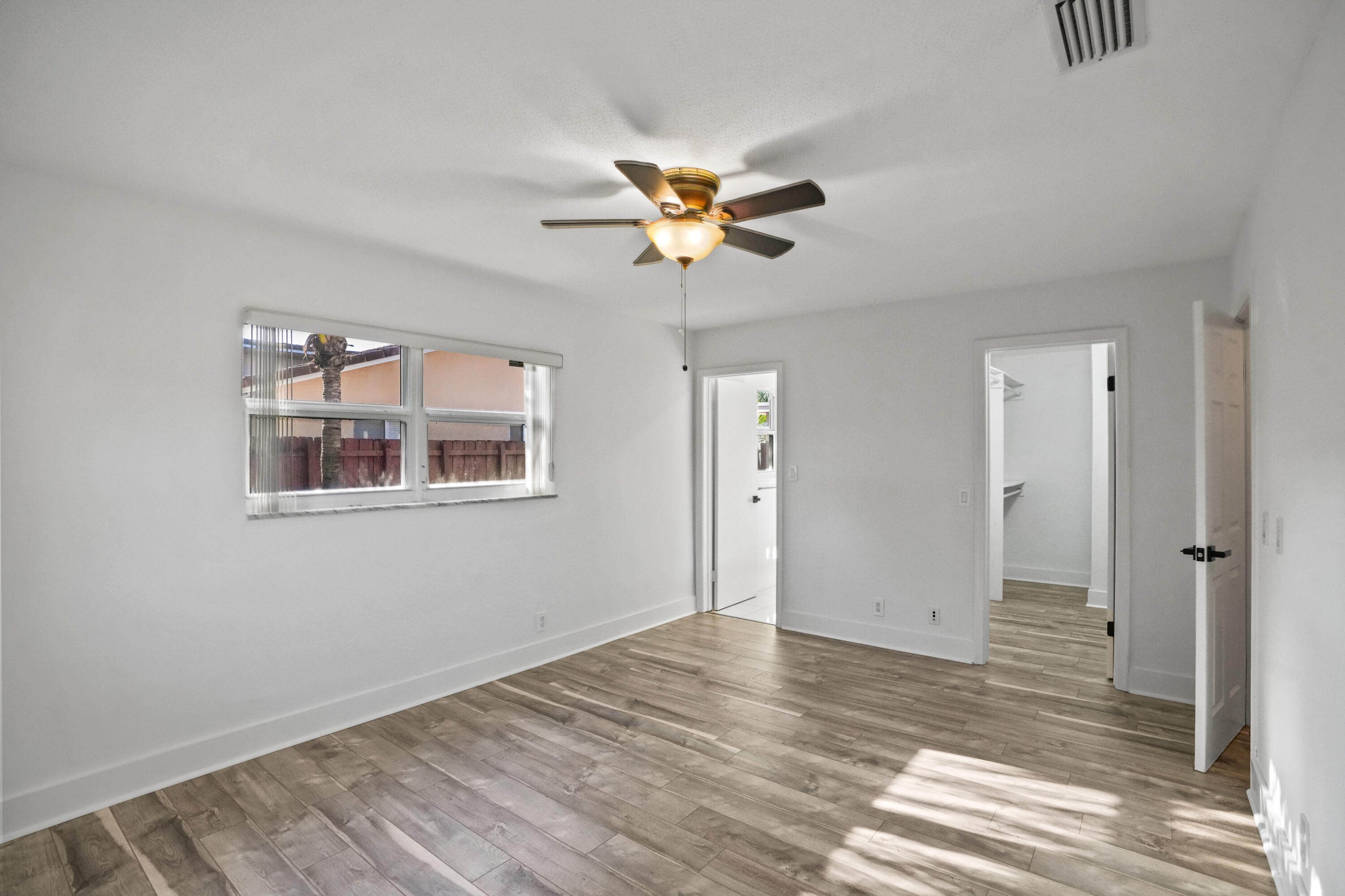 Hollywood Center Amd - Residential