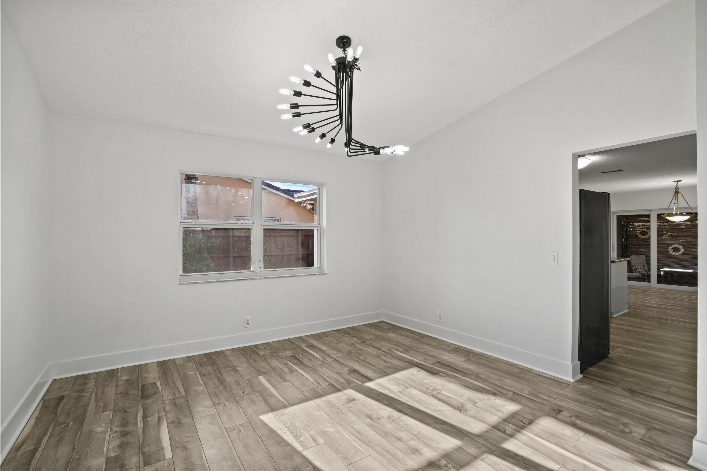 Hollywood Center Amd - Residential