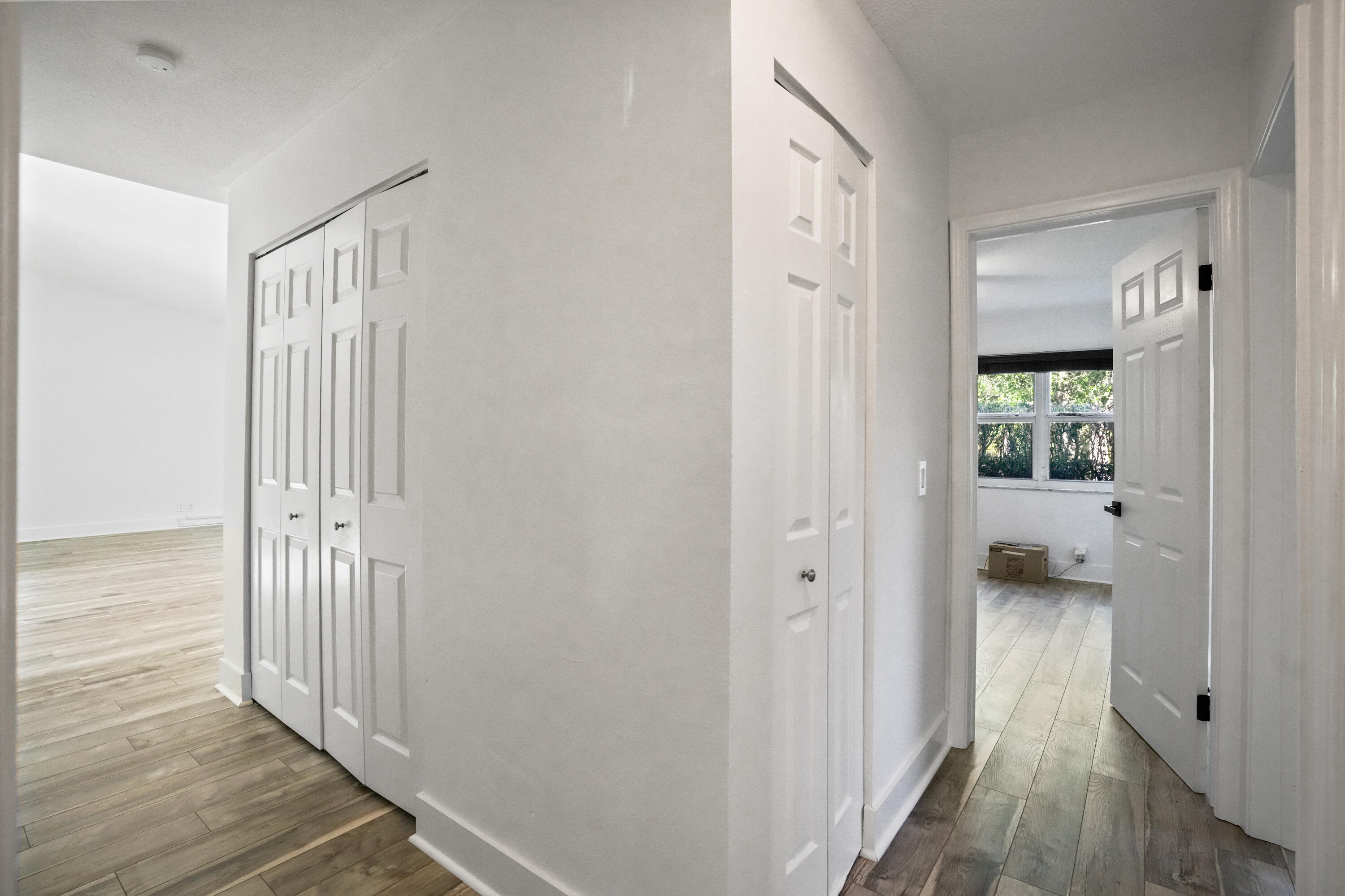 Hollywood Center Amd - Residential