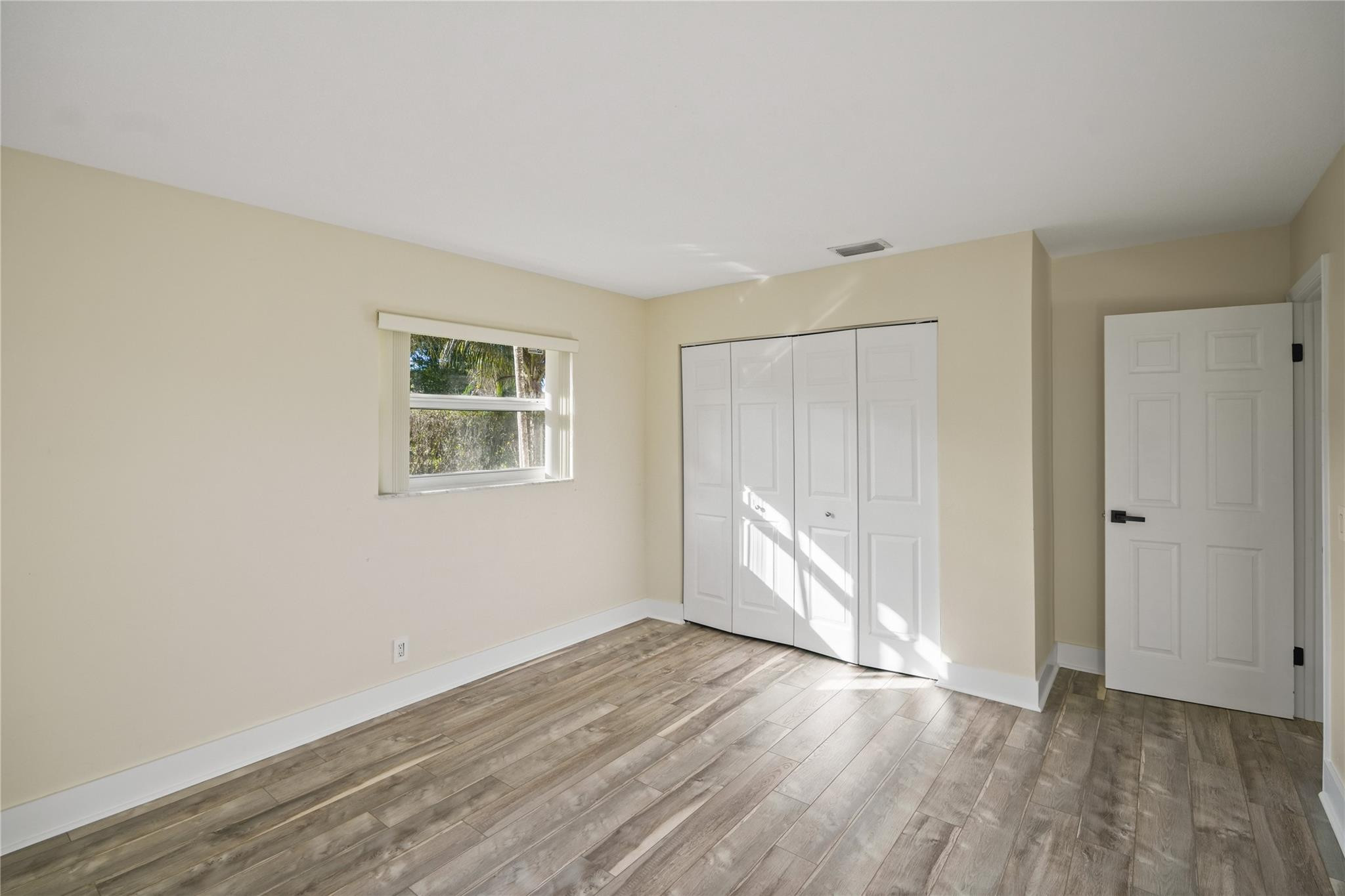 Hollywood Center Amd - Residential