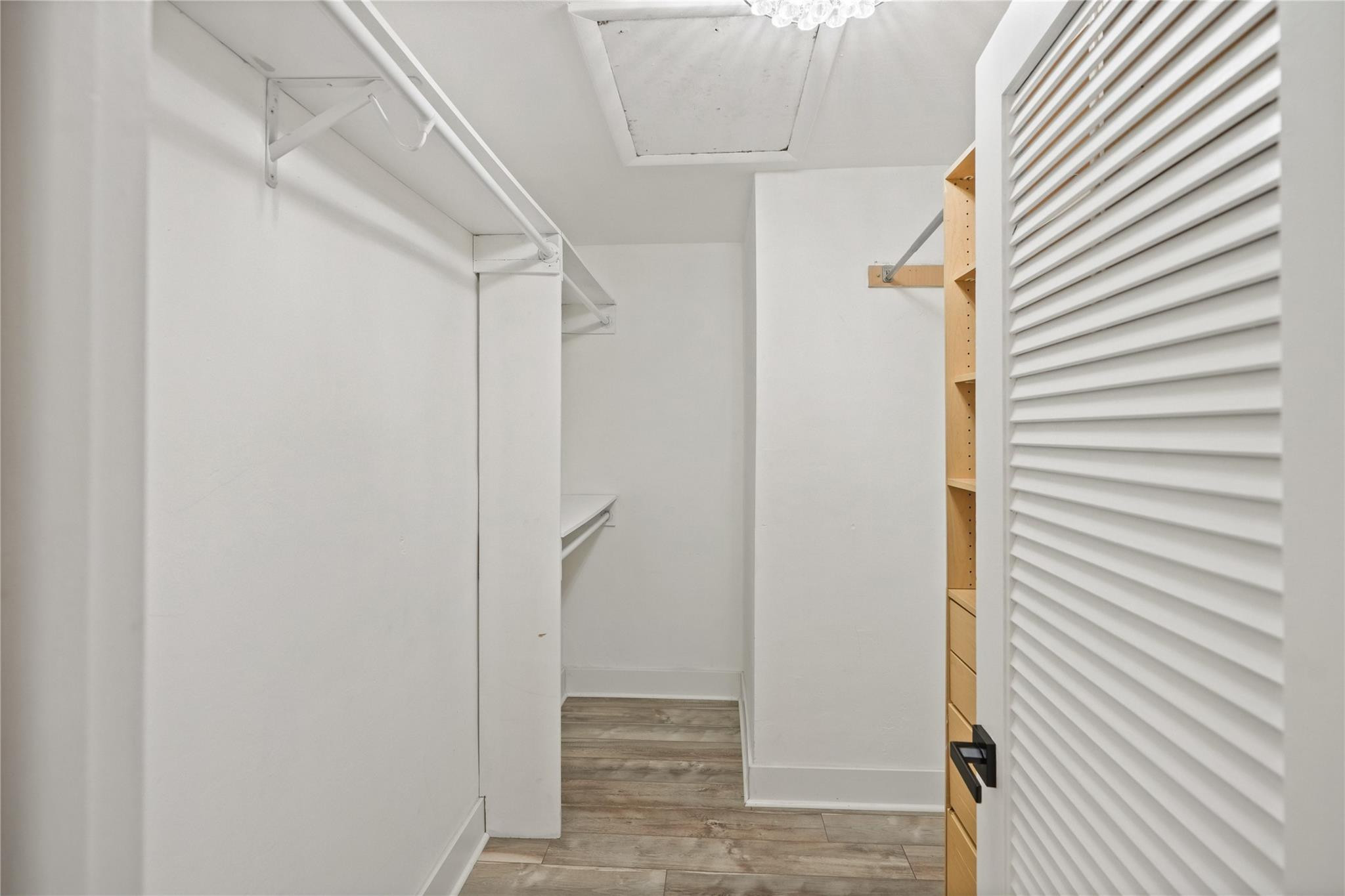 Hollywood Center Amd - Residential