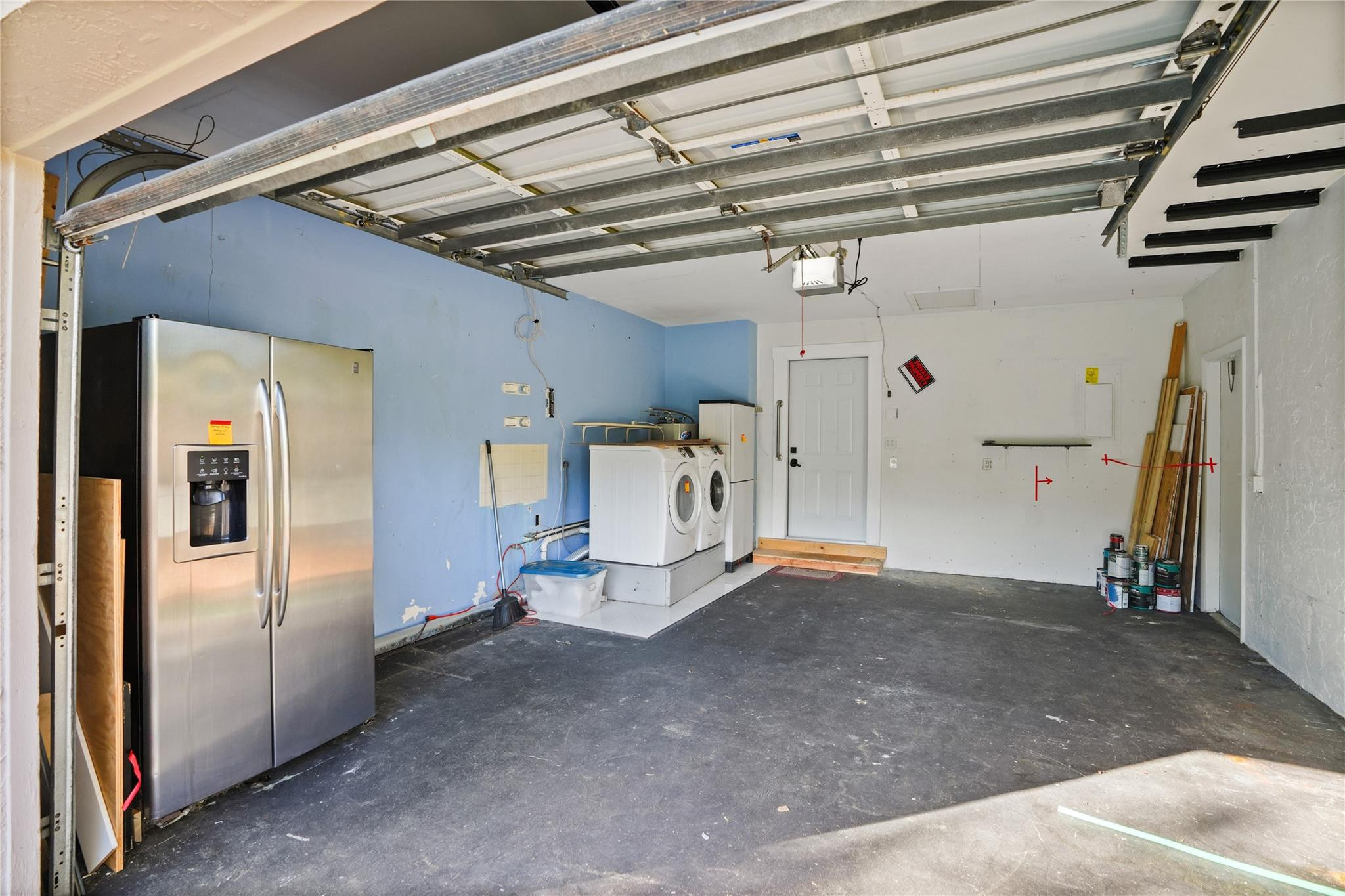 Hollywood Center Amd - Residential