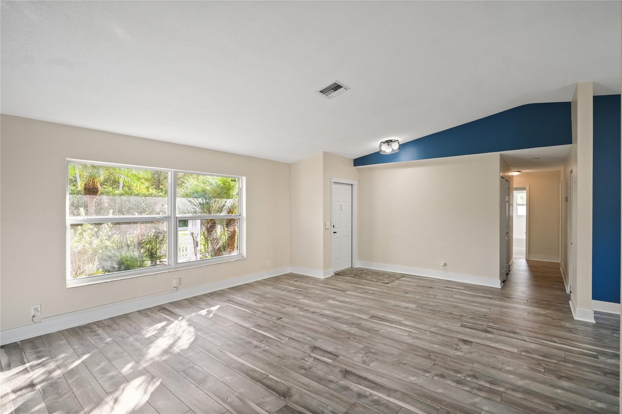 Hollywood Center Amd - Residential