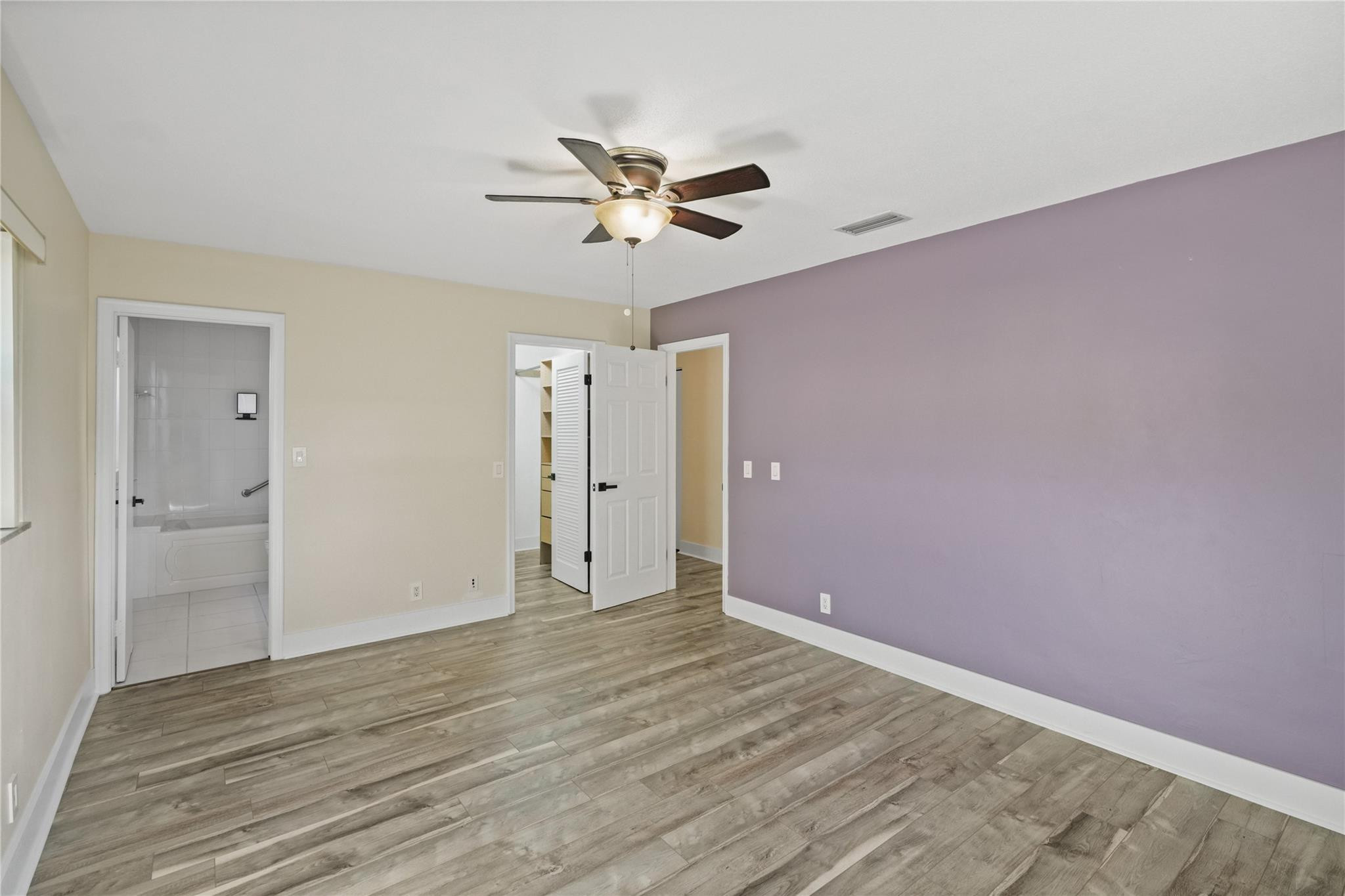 Hollywood Center Amd - Residential