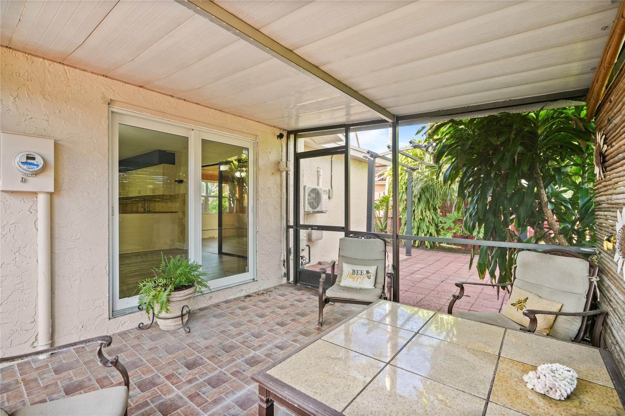 Hollywood Center Amd - Residential