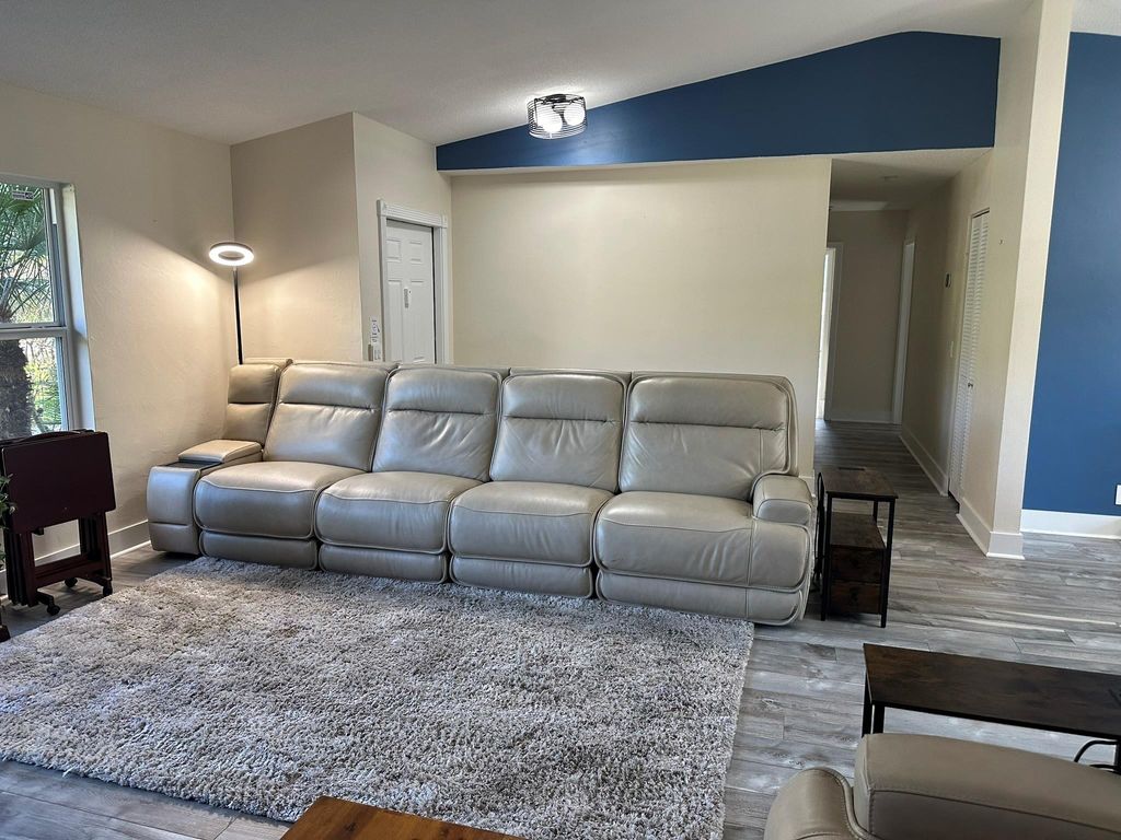 Photo of 417 SE 4th St, Dania Beach, FL 33004 (MLS # F10539205)