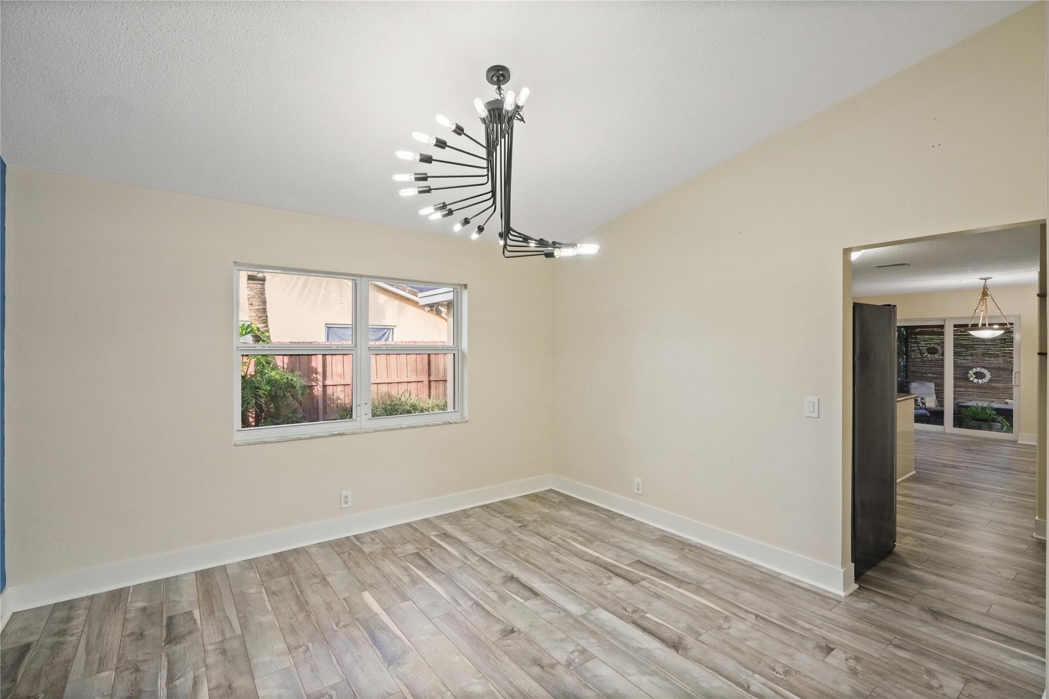 Hollywood Center Amd - Residential