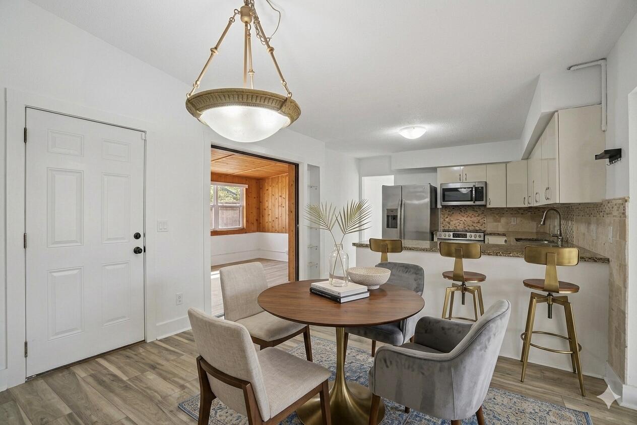 Hollywood Center Amd - Residential