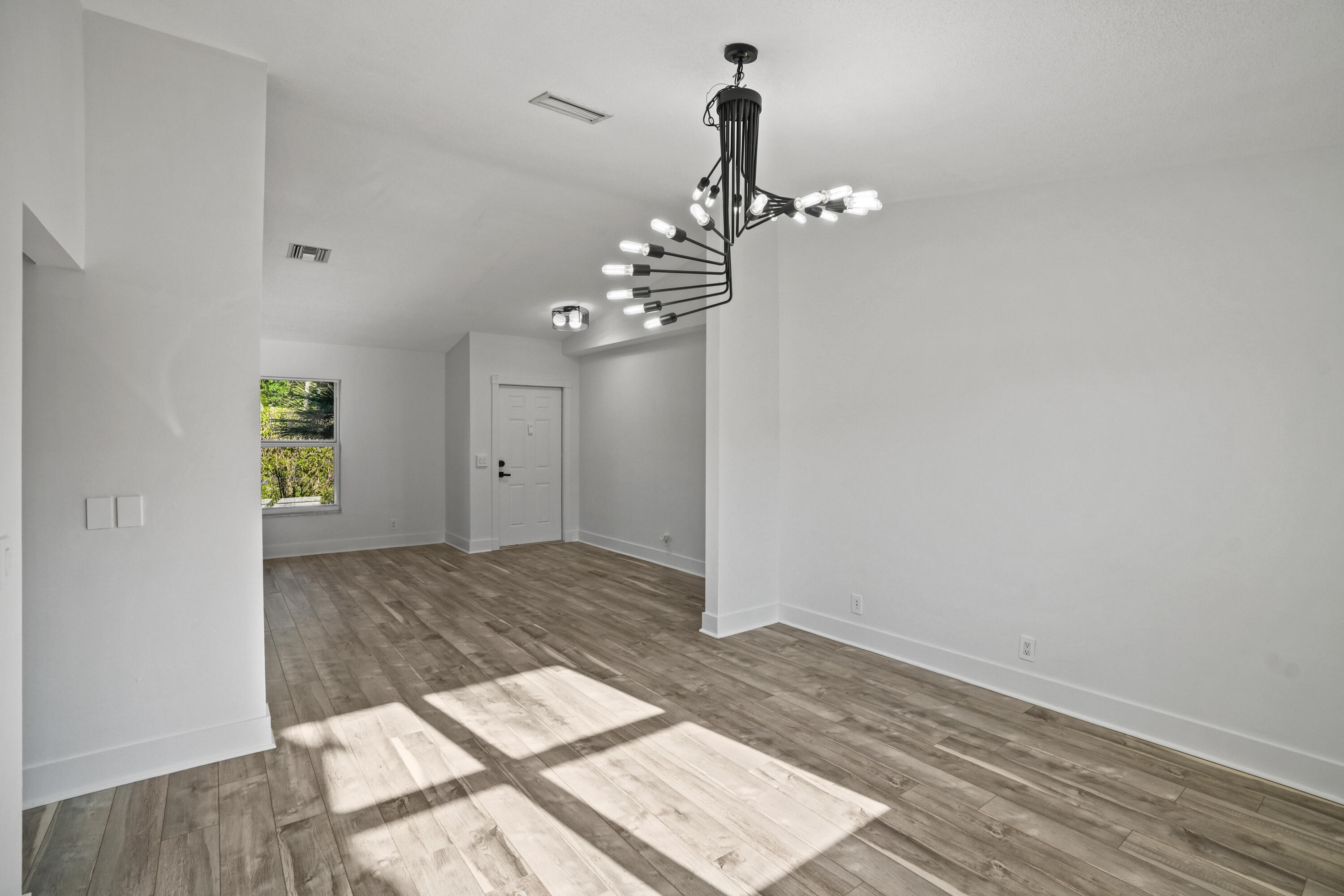 Hollywood Center Amd - Residential