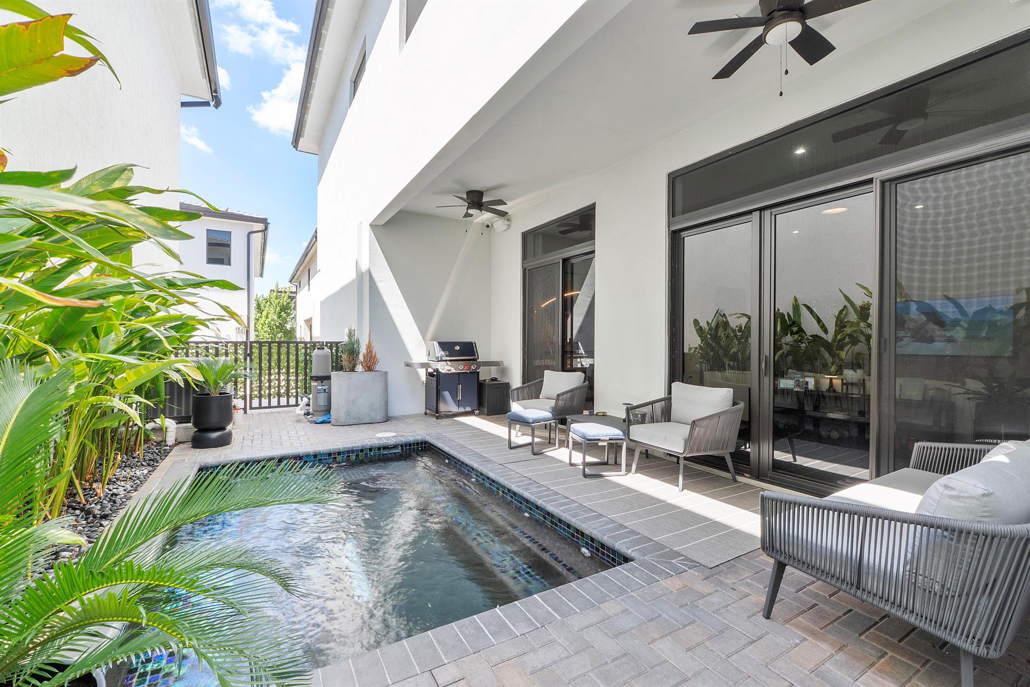 4353 NW 80 Court