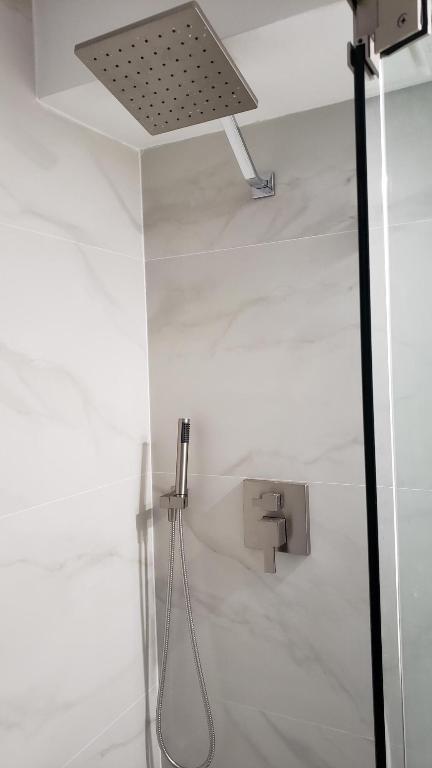 45 OCEAN CONDO - Residential Lease