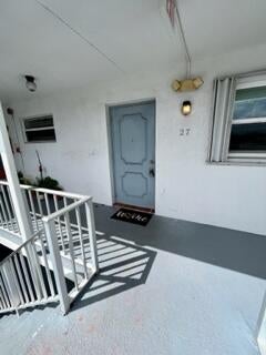 420 W Palm Street 27