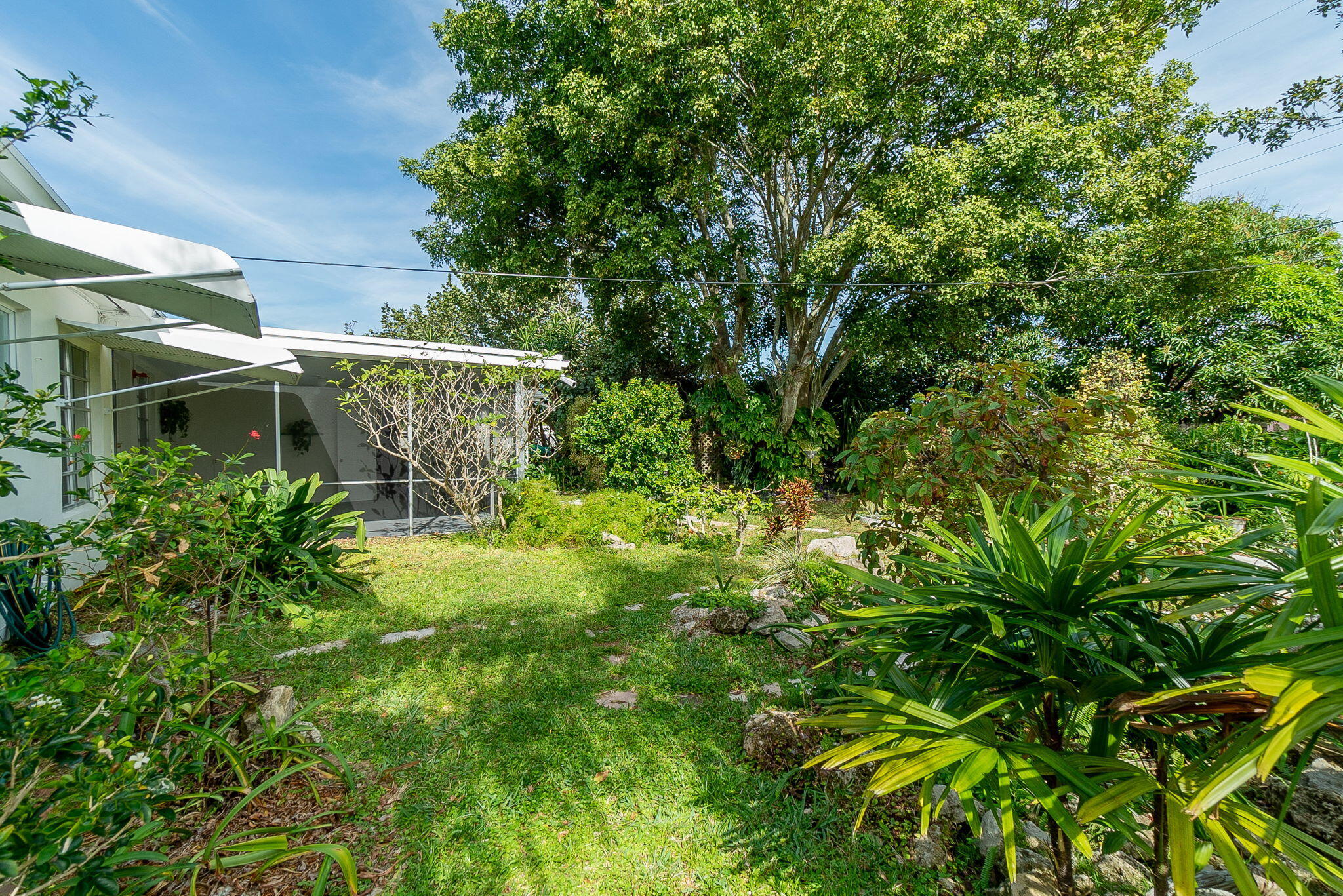 LAKE OSBORNE HEIGHTS - Residential