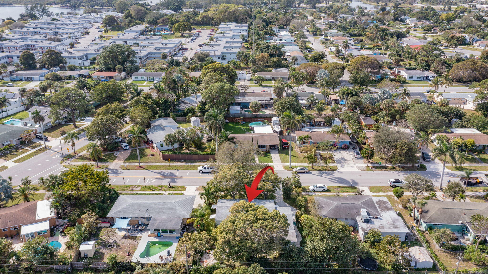 LAKE OSBORNE HEIGHTS - Residential