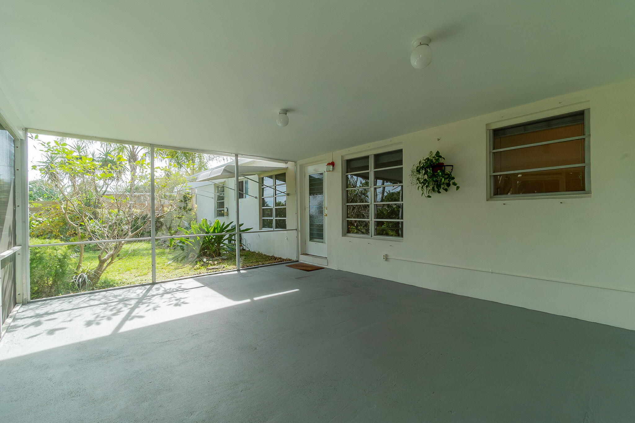 LAKE OSBORNE HEIGHTS - Residential