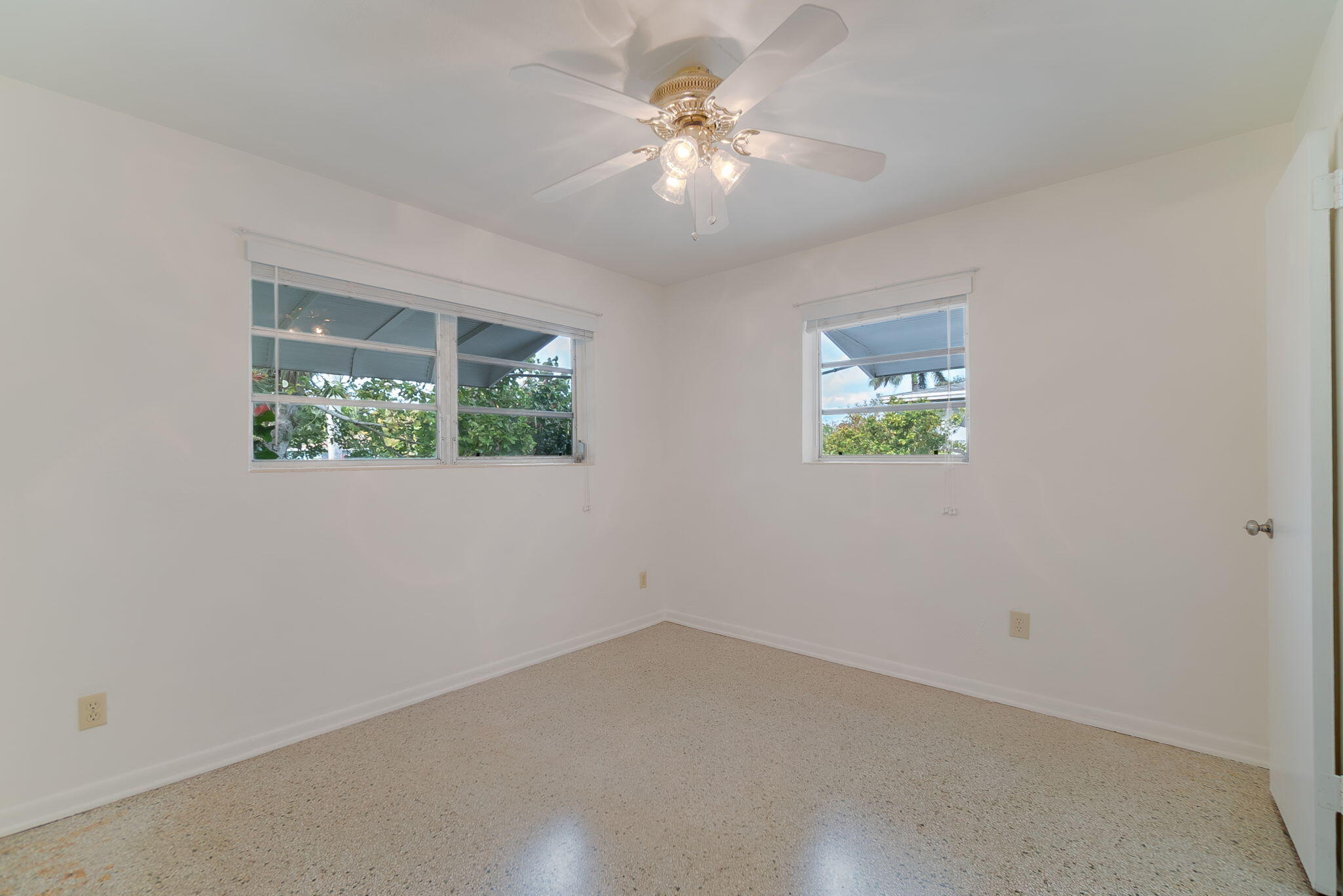 LAKE OSBORNE HEIGHTS - Residential