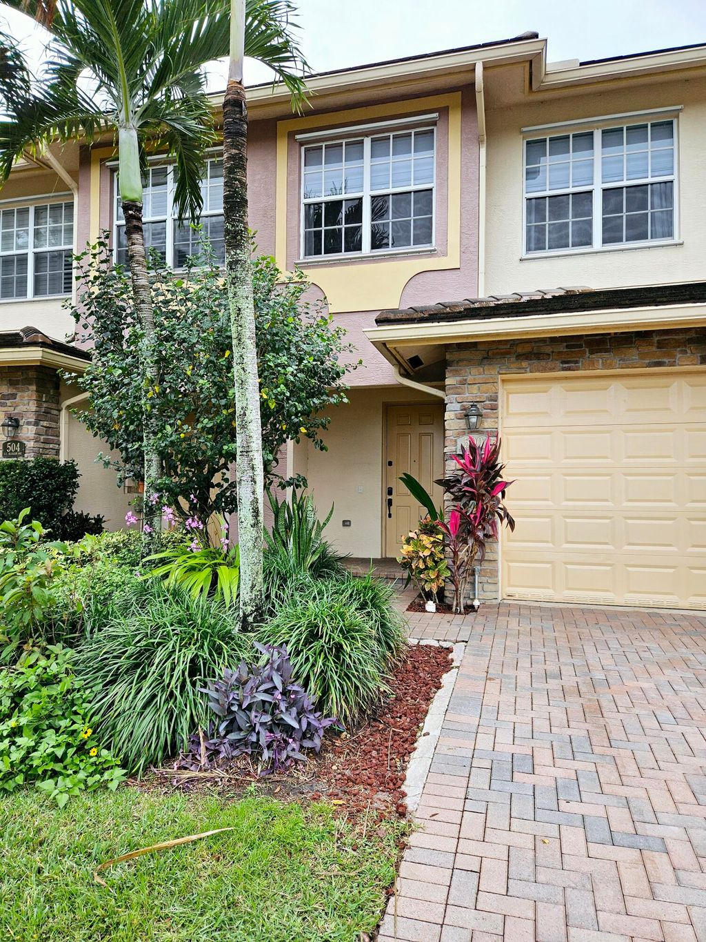 Photo of 500 SE Bloxham Way, Stuart, FL 34997 (MLS # R10936383)