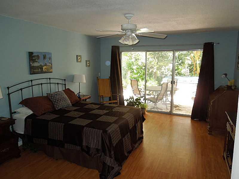 Rolling Hills Lake Estate - Residential