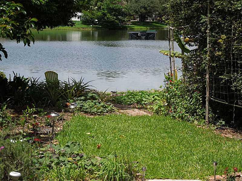 Rolling Hills Lake Estate - Residential