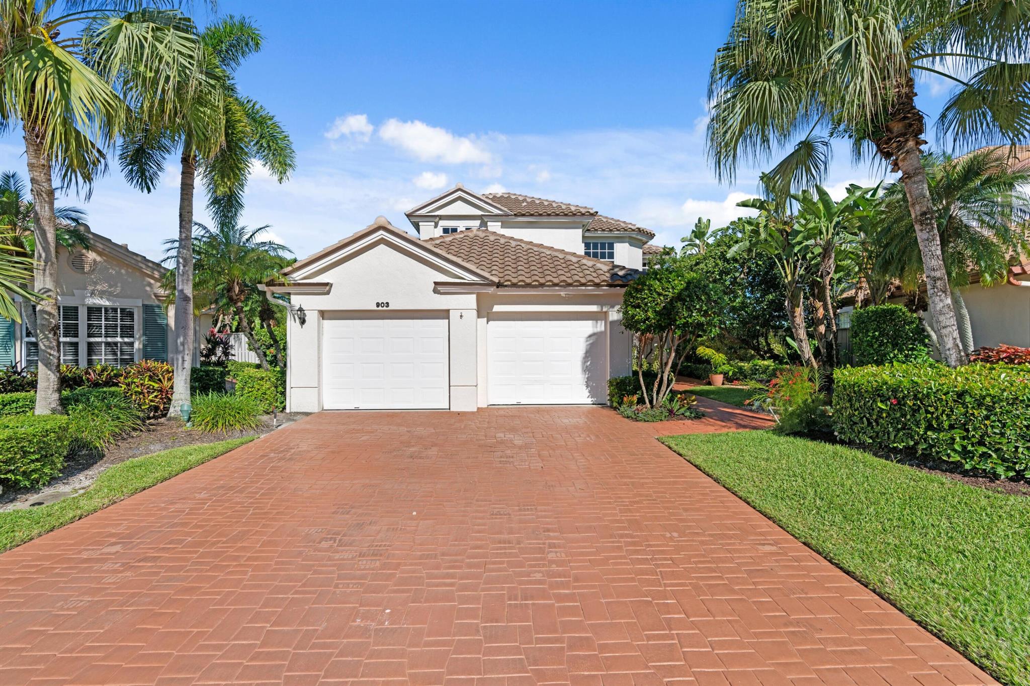 PGA RESORT COMMUNITY OF A - Residential