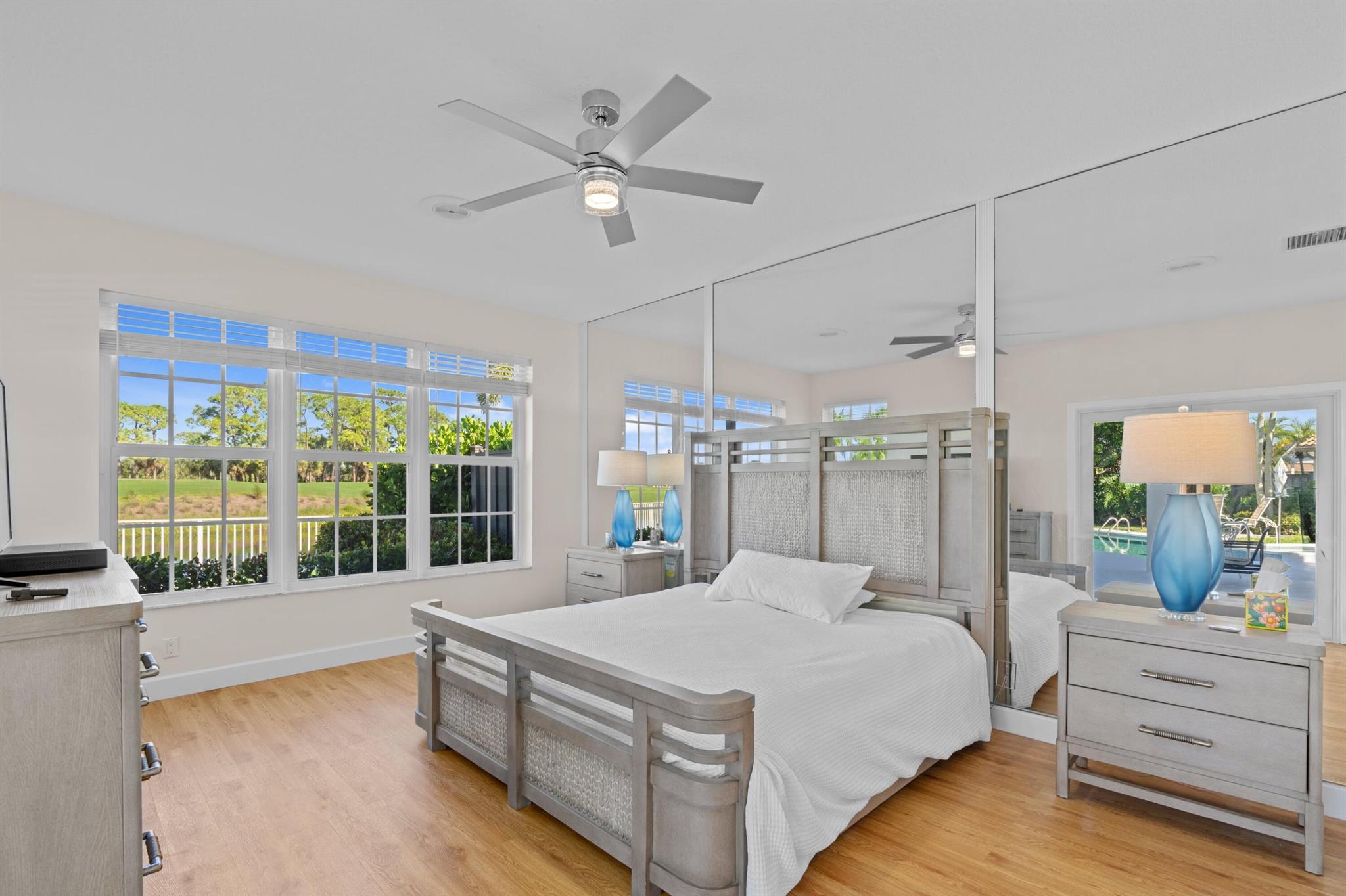 PGA RESORT COMMUNITY OF A - Residential