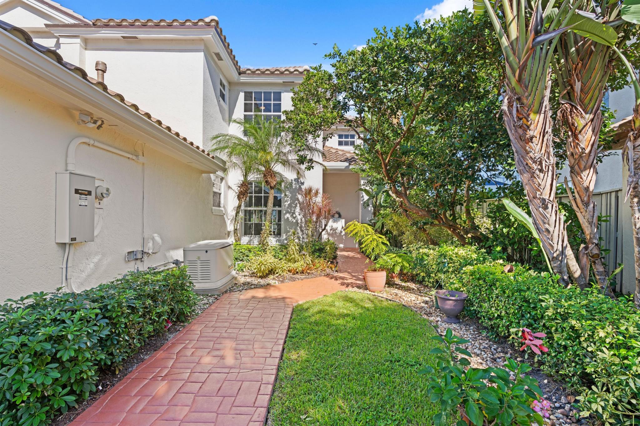 PGA RESORT COMMUNITY OF A - Residential