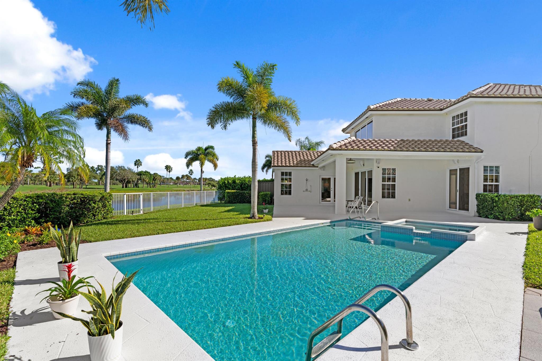 PGA RESORT COMMUNITY OF A - Residential