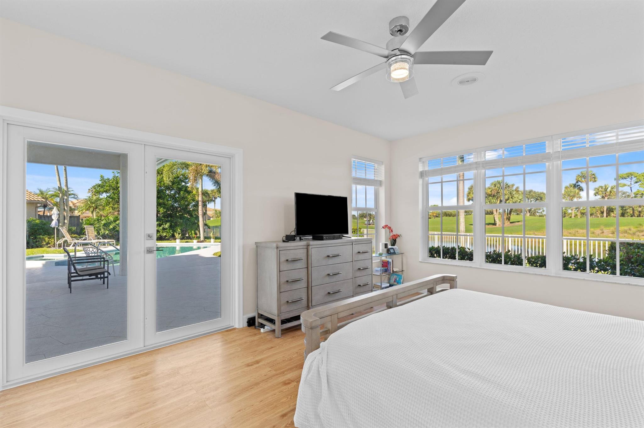 PGA RESORT COMMUNITY OF A - Residential