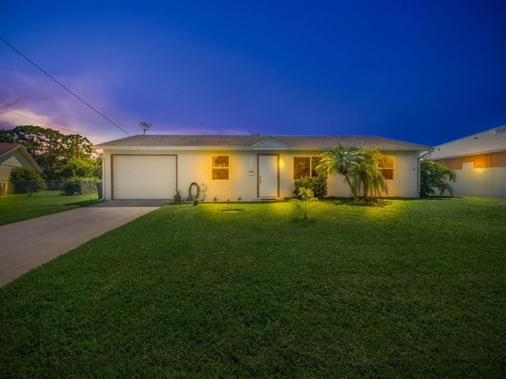 Photo of 2393 SE Seamist Street, Port Saint Lucie, FL 34952 (MLS # R10738365)