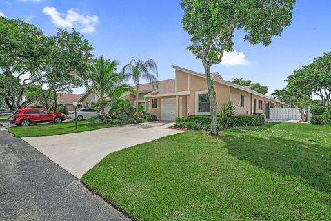 8216 Sweetbriar Way Boca Raton FL 33496
