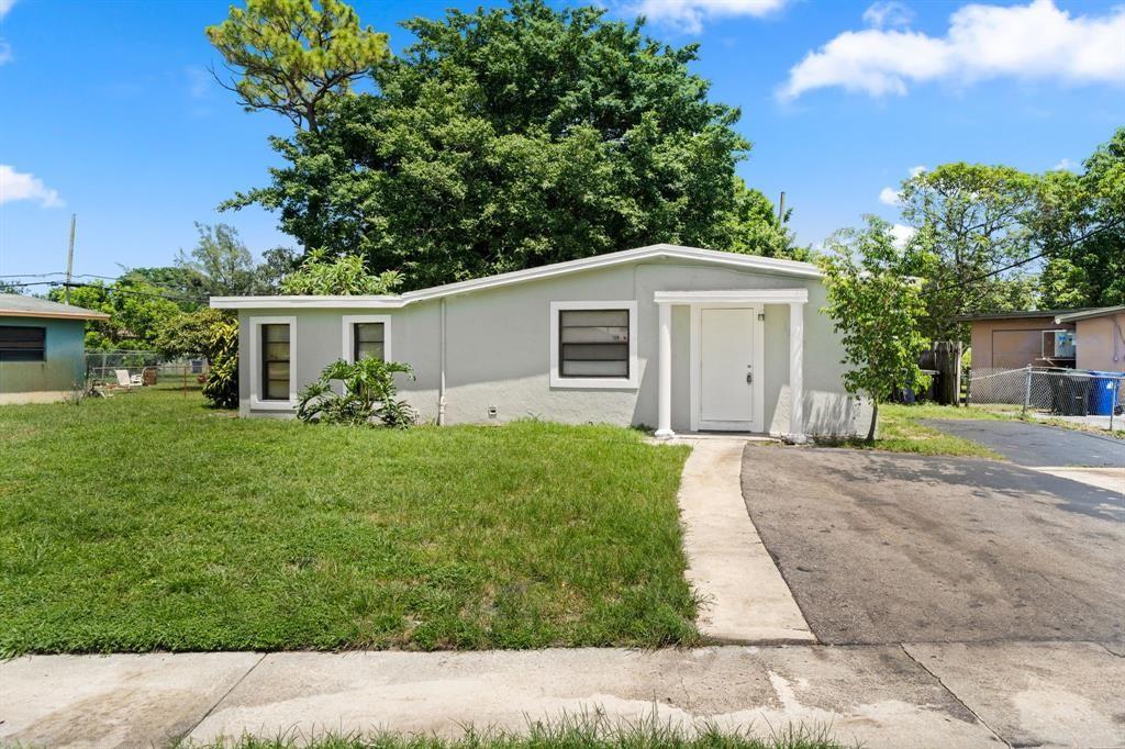 3 bedrooms / 2 baths house. (1,300 SF) New kitchen. New appliances. Two new bathrooms. Freshly painted. Central A/C. Living room + Den addition. Extra square footage with Den addition. All tile floors. Fenced yard. Landlord maintenance crews that keep the property in excellent condition. 10 minutes away from Fort Lauderdale beach and downtown areas Looking for a reliable tenant that can enjoy this beautiful property. Available Now! Instant approval with first, last and security ($8,700).
