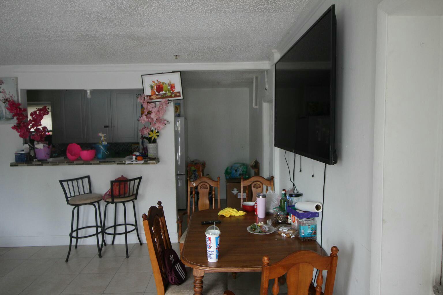 2000 Longwood Road