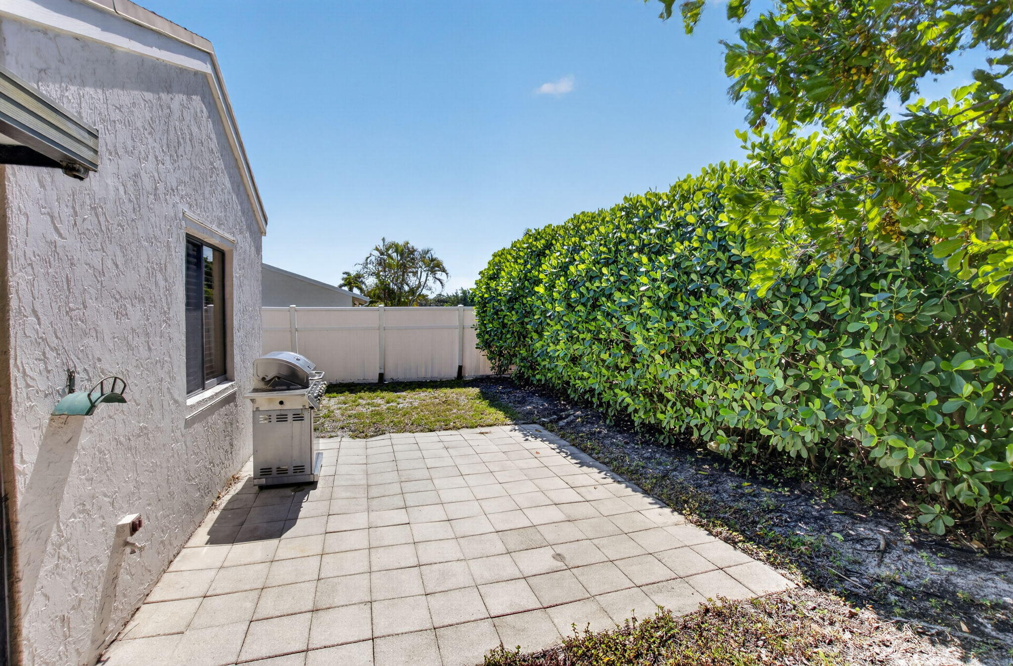 BOYNTON LAKES 4 - Residential