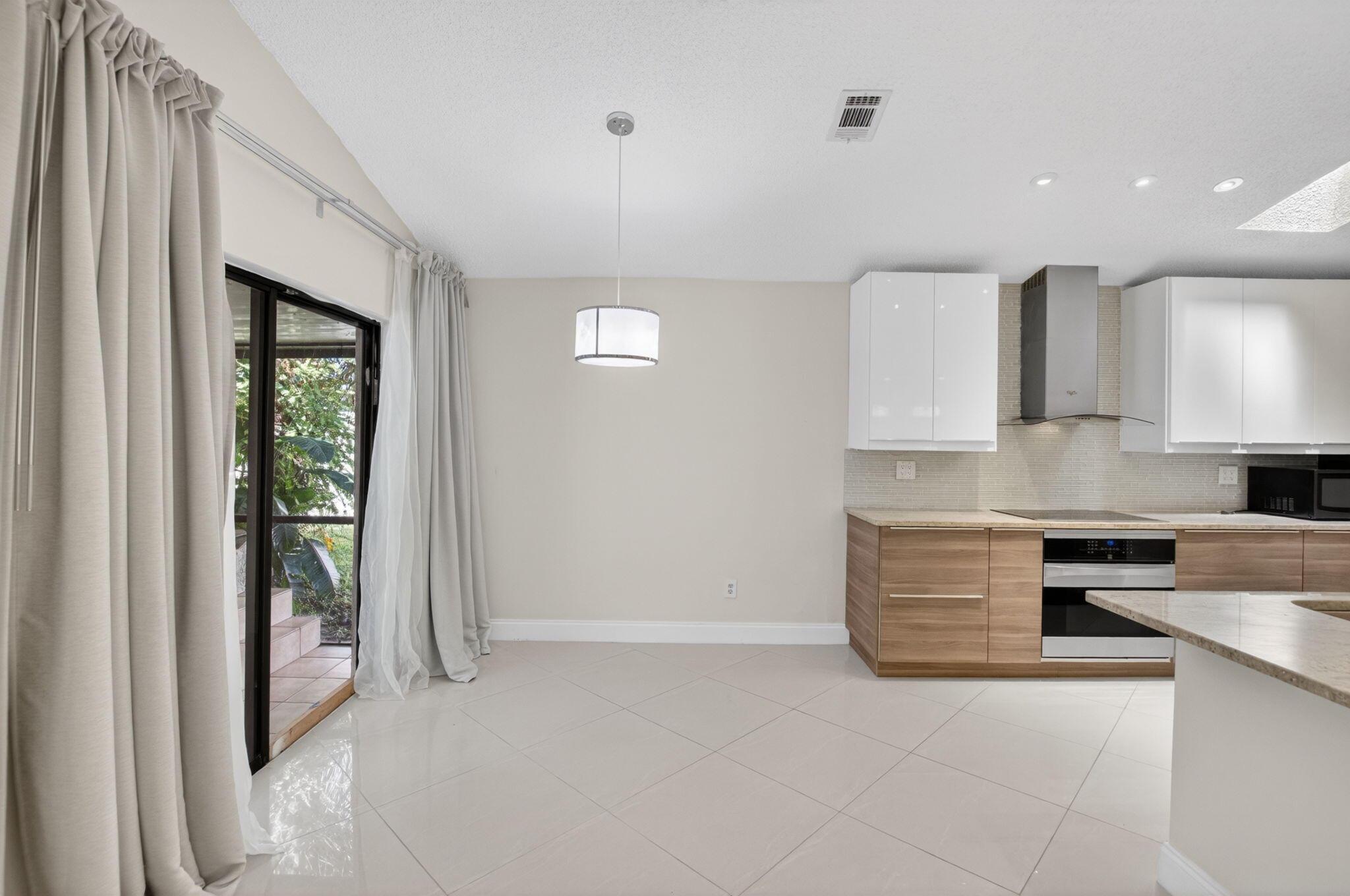 BOYNTON LAKES 4 - Residential