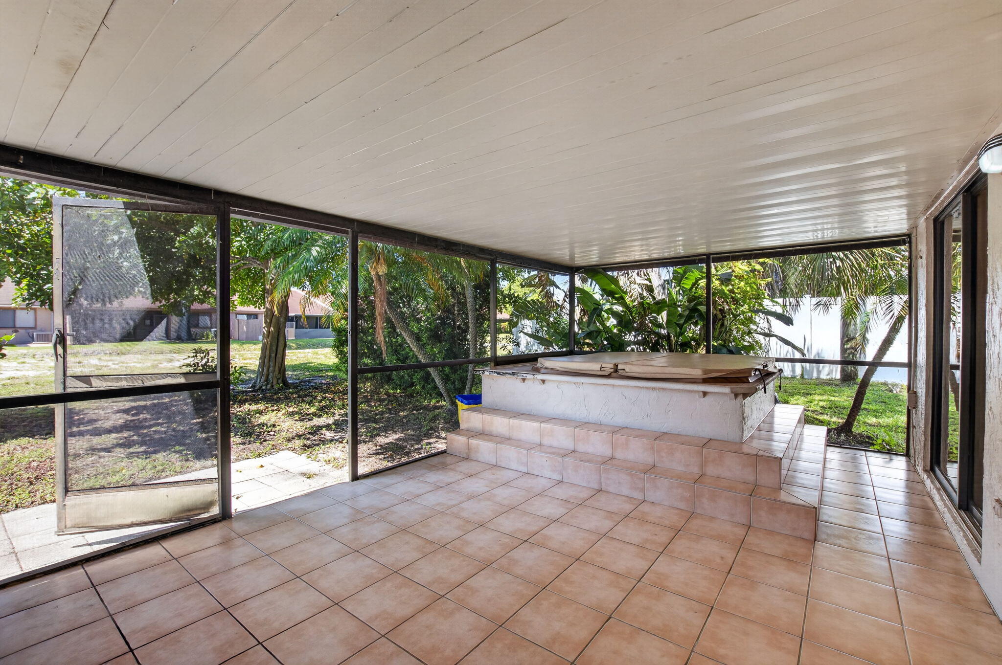 BOYNTON LAKES 4 - Residential