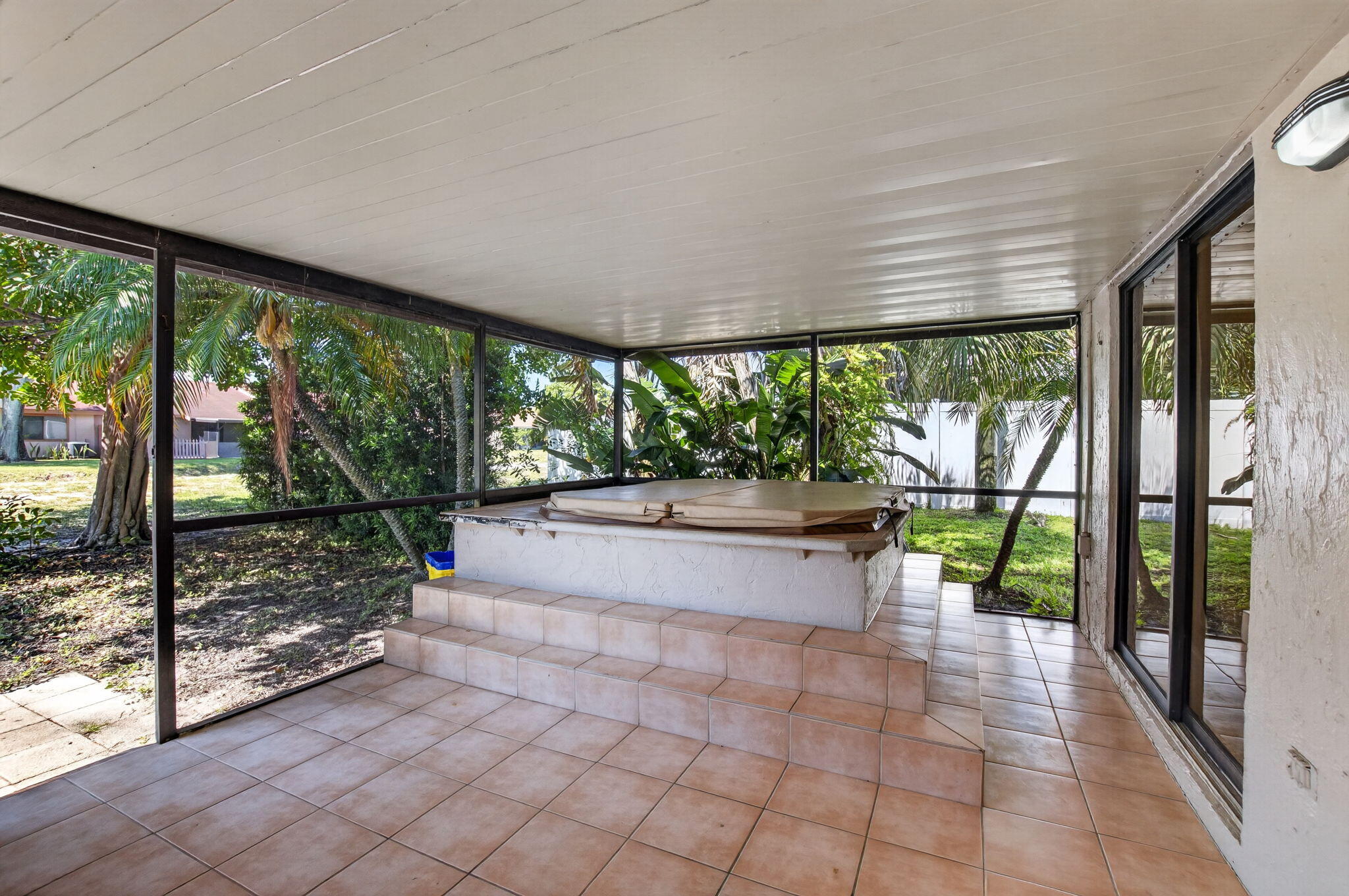 BOYNTON LAKES 4 - Residential