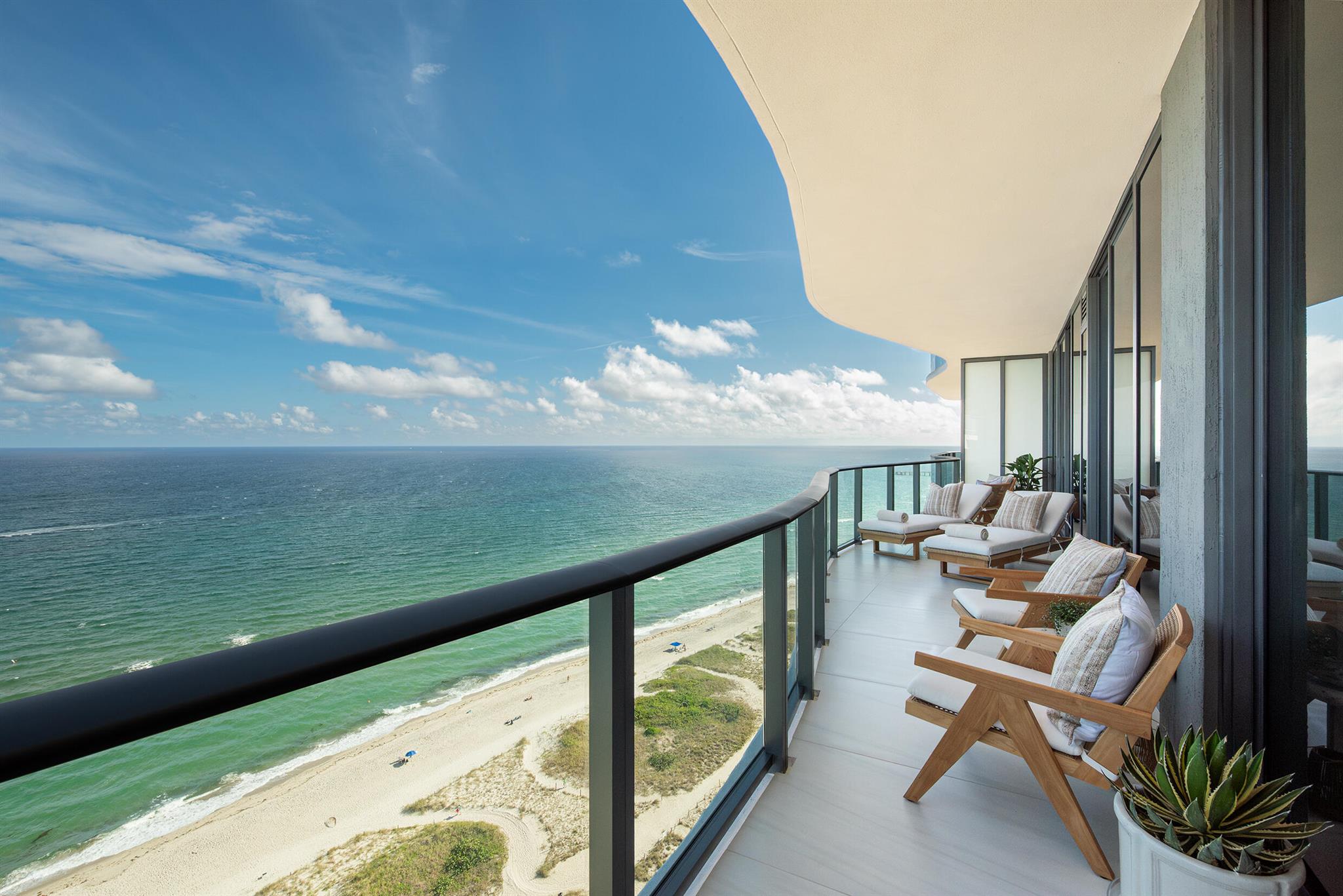 CASAMAR CONDO - Residential Lease