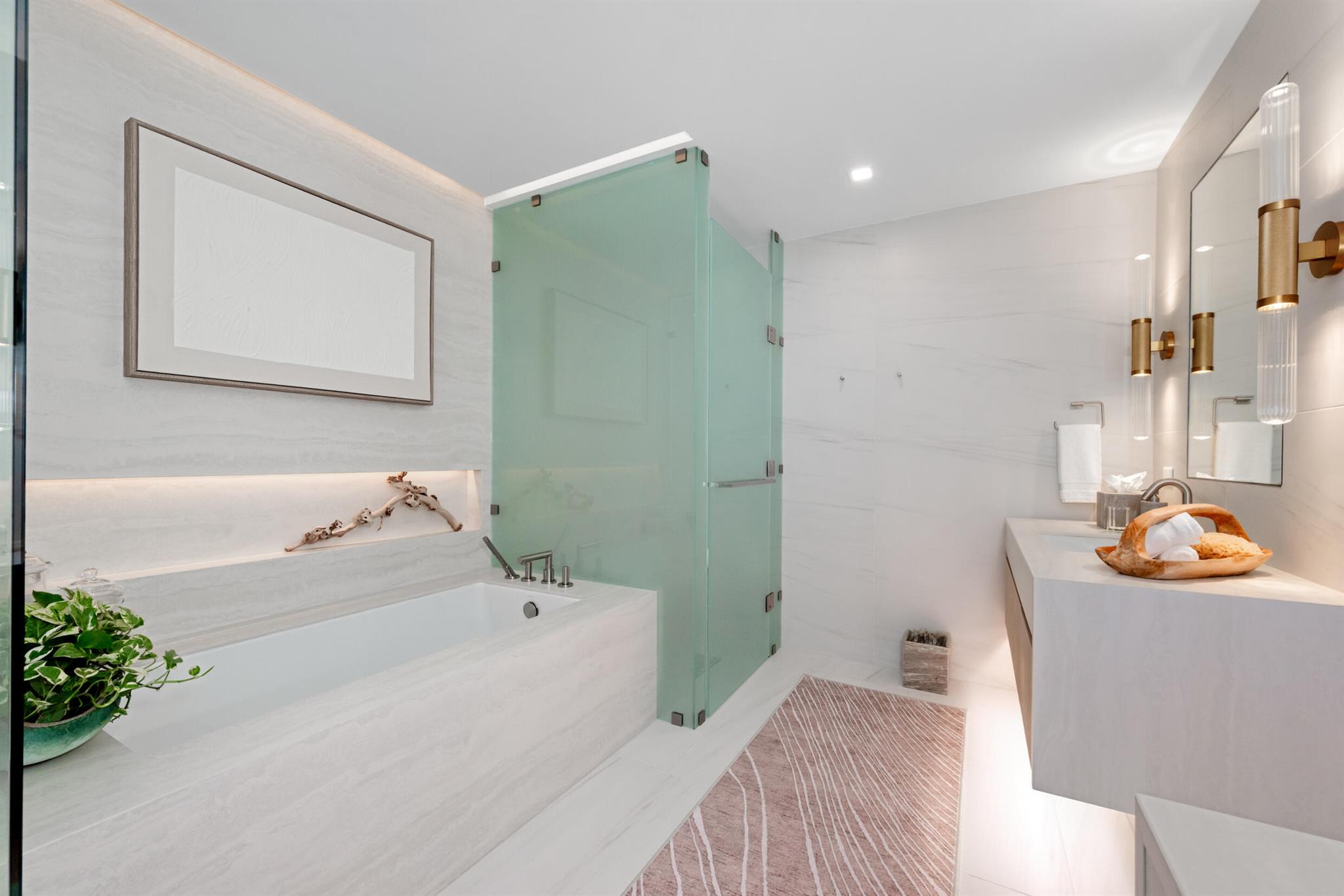 CASAMAR CONDO - Residential Lease