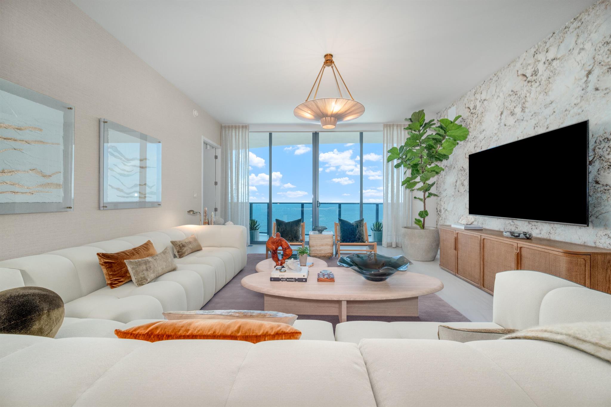 CASAMAR CONDO - Residential Lease
