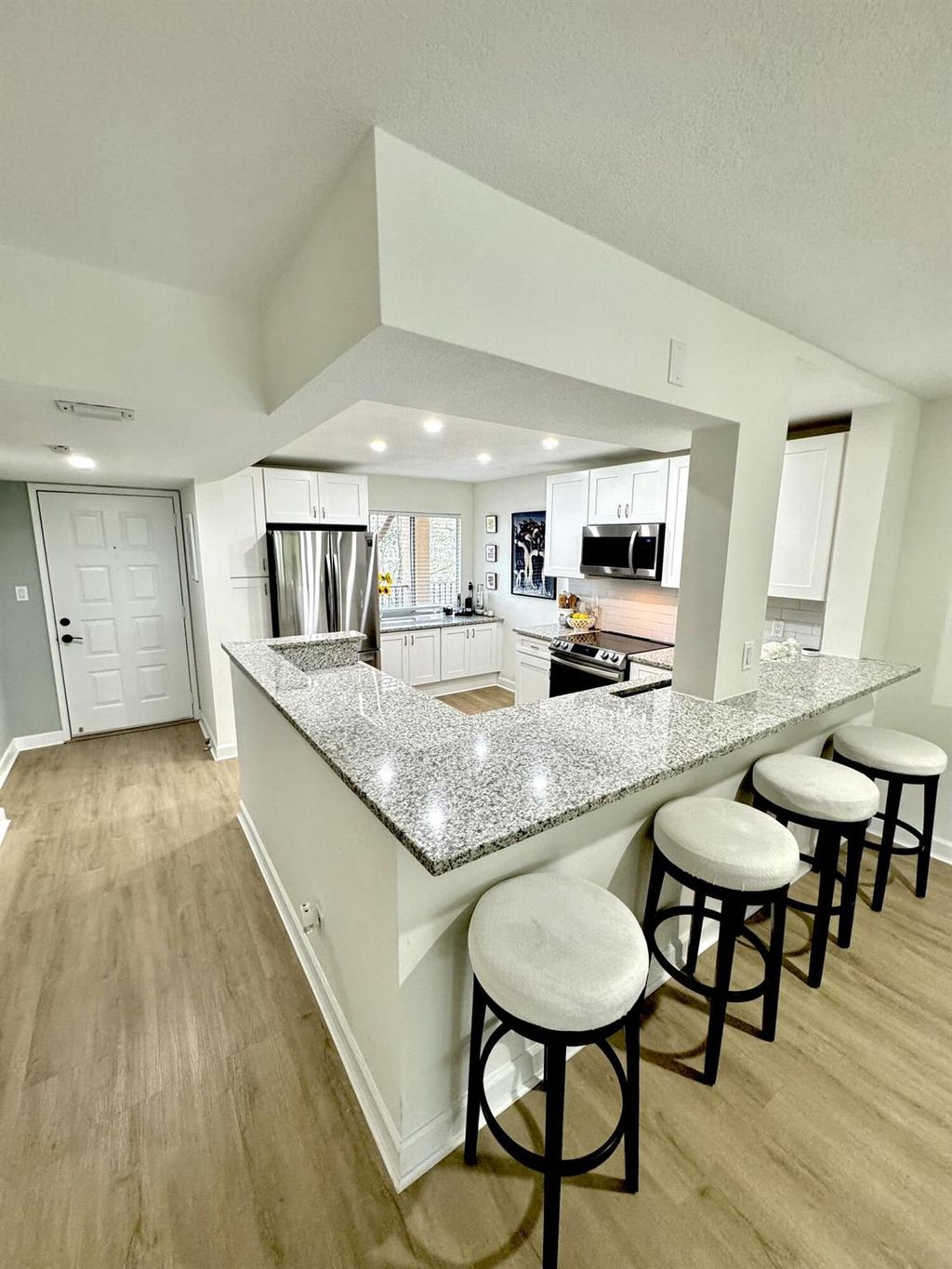 Photo of 2208 S Cypress Bend Drive #308, Pompano Beach, FL 33069 (MLS # R11003464)