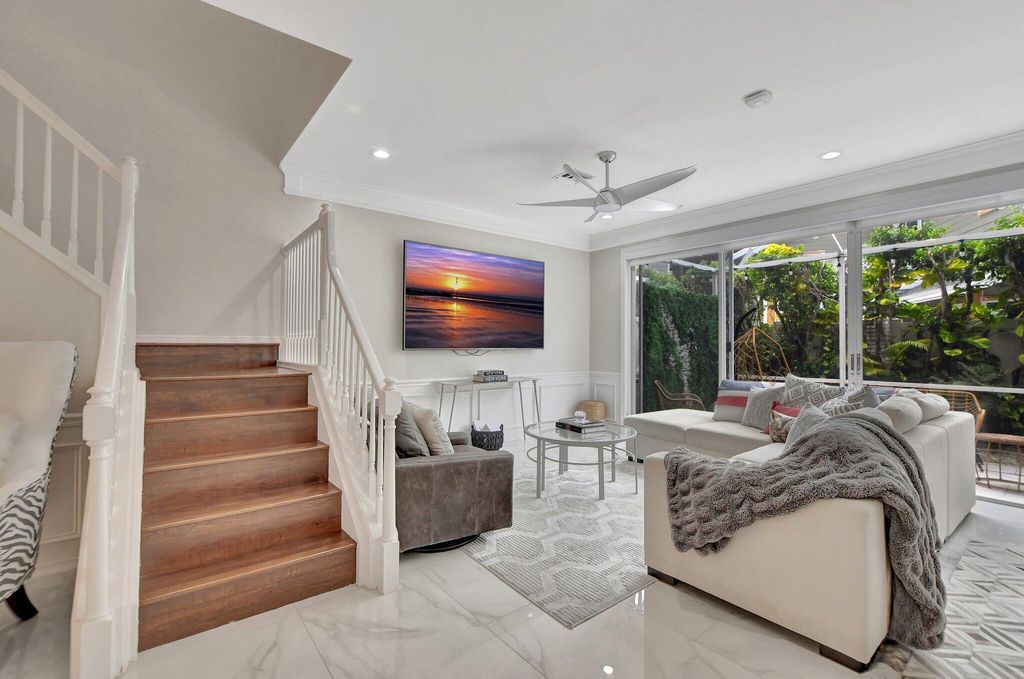 Photo of 5469 Grand Park Place, Boca Raton, FL 33486 (MLS # R11103516)