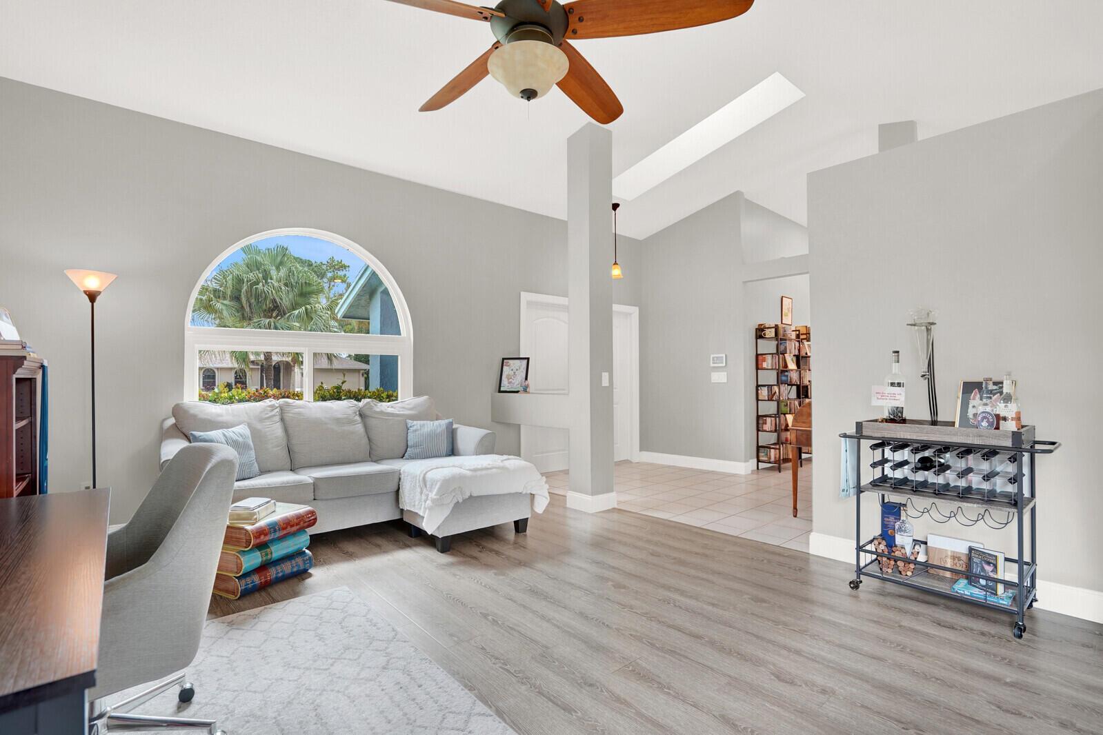 GREENVIEW SHORES - Residential