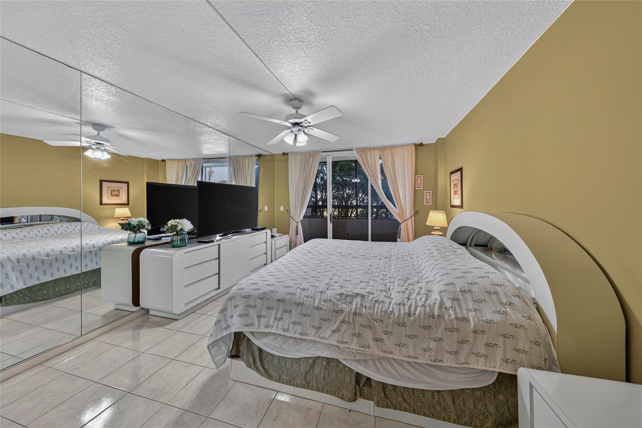 Fountains at Palm Beach - Residential