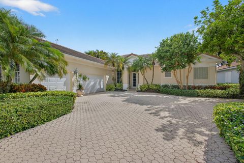 8784 Lakes Boulevard West Palm Beach FL 33412