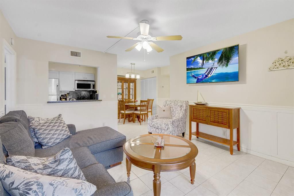 Photo of 6328 Chasewood Drive #C, Jupiter, FL 33458 (MLS # R10728617)