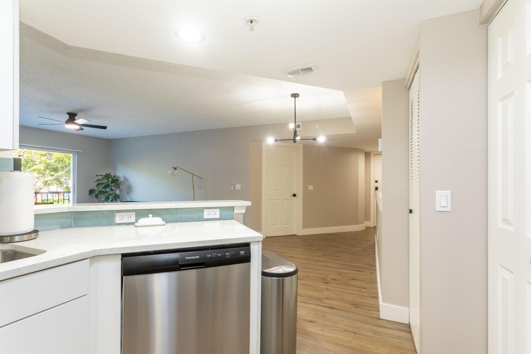 GRAND ISLES CONDO - Residential Lease